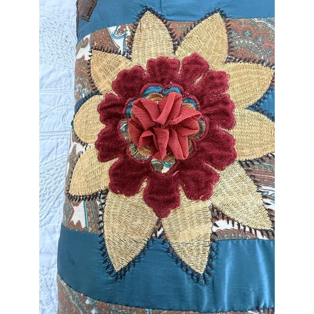 Pier‎ 1 Imports Vintage Boho Rosettes Appliqued Rectangle Throw Pillow 14X24 EUC
